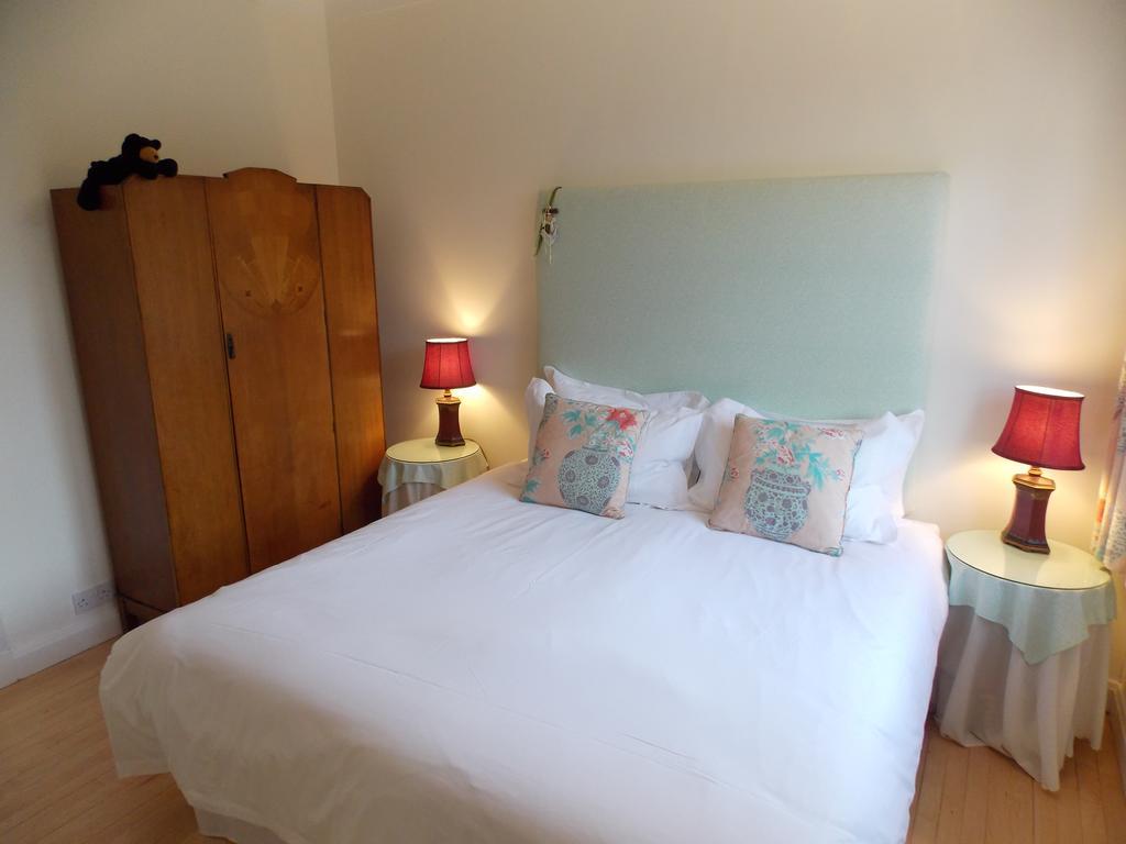 Violet Bank Apartment Morningside Edinburg Rum bild